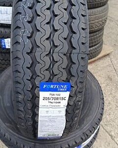 Llanta FORTUNE 20570R15C